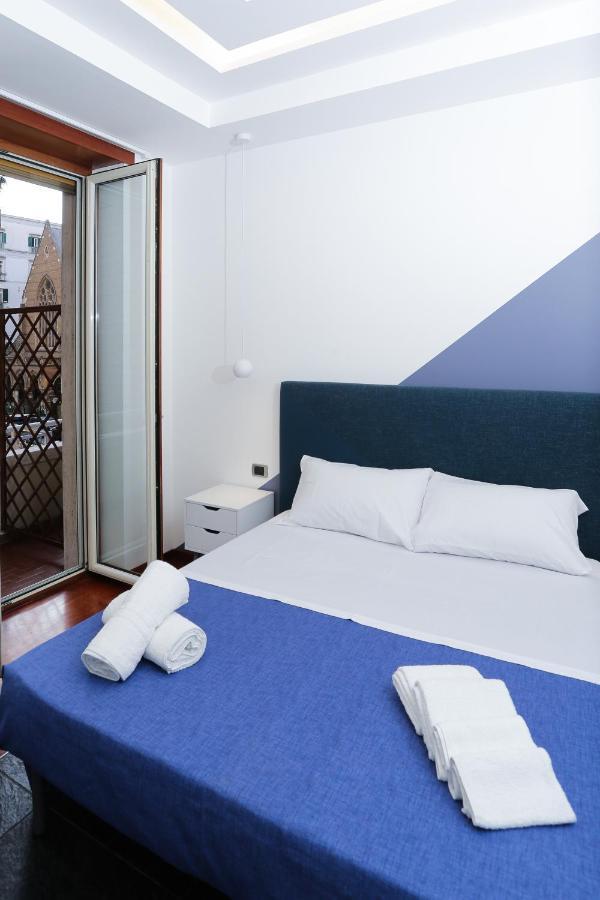 Ersilia Chiaia Suite Napoli Bagian luar foto
