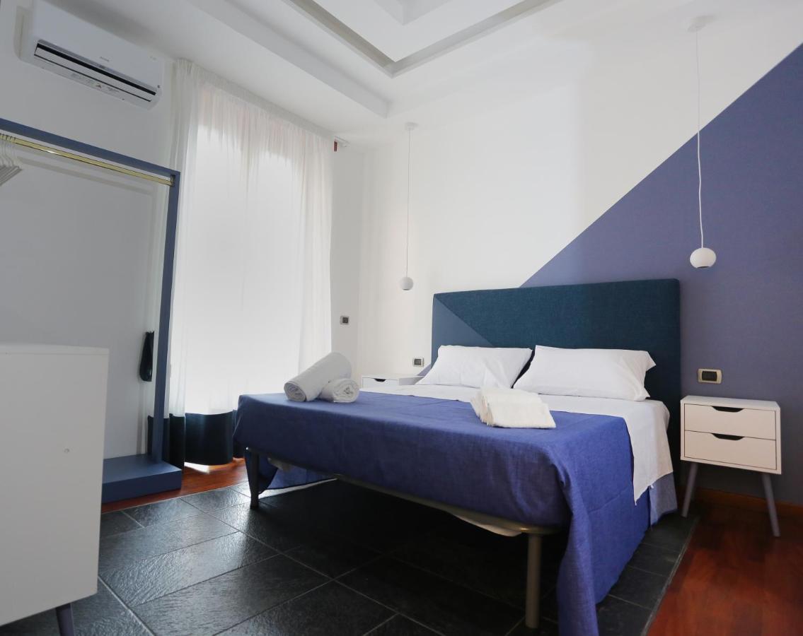 Ersilia Chiaia Suite Napoli Bagian luar foto