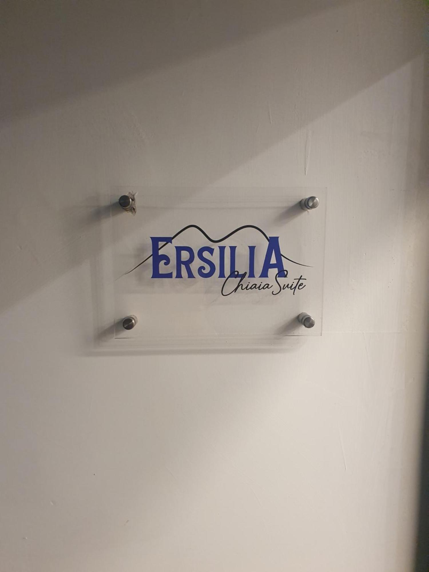 Ersilia Chiaia Suite Napoli Bagian luar foto